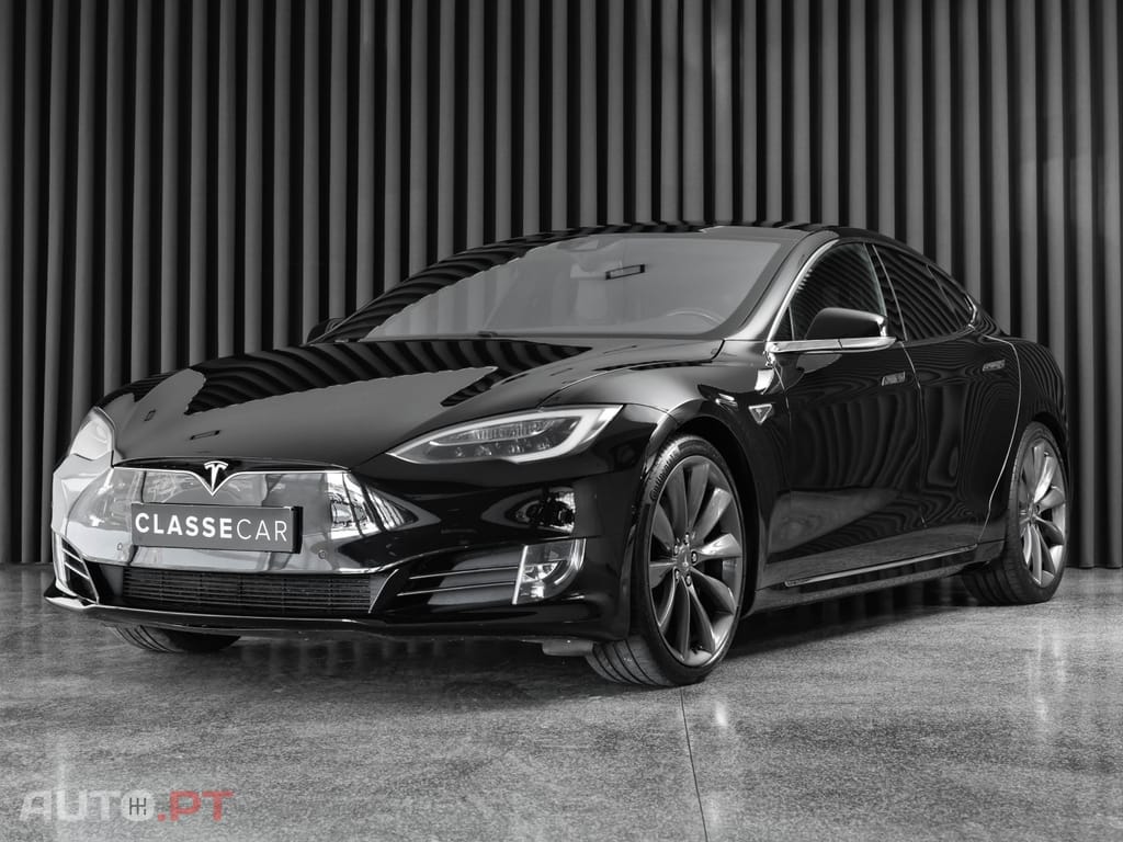 Tesla Model S 90D