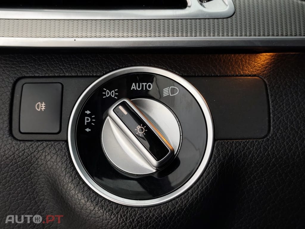 Mercedes-Benz E 220 BlueTEC Avantgarde