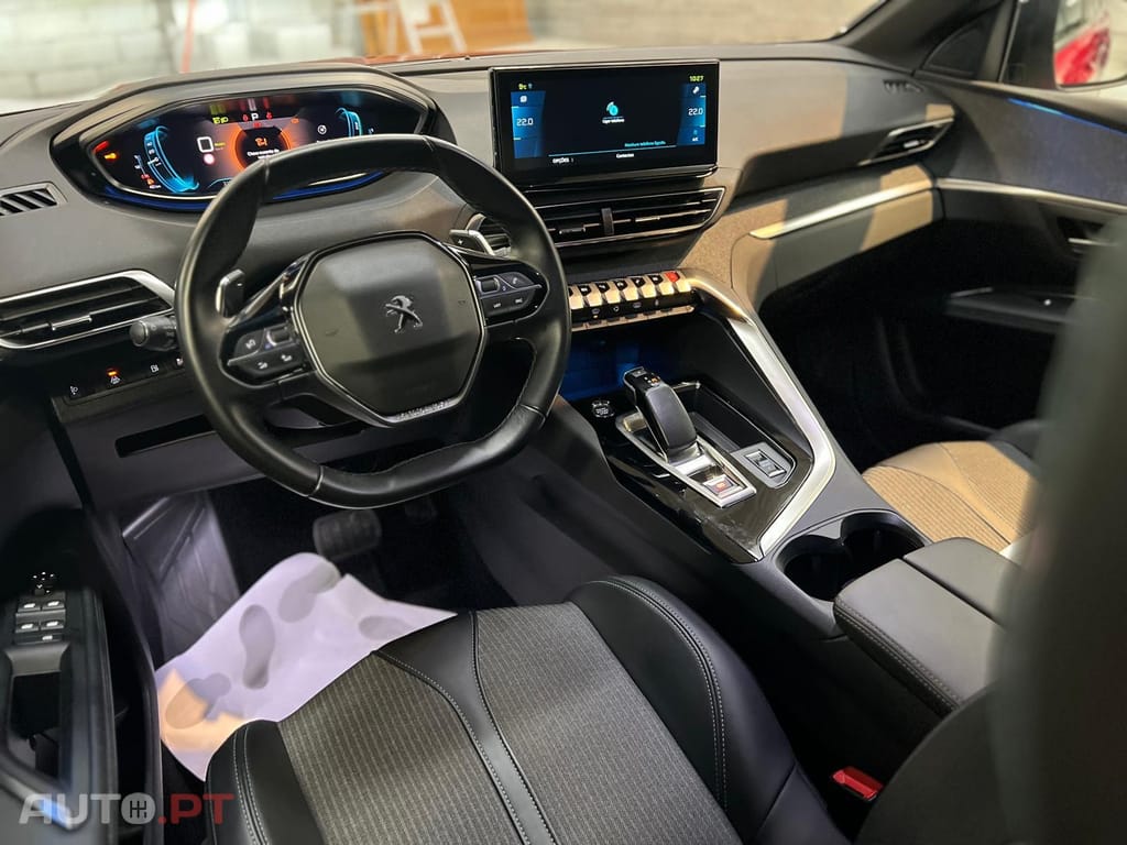 Peugeot 3008 1.6 Hybrid Allure Pack e-EAT8