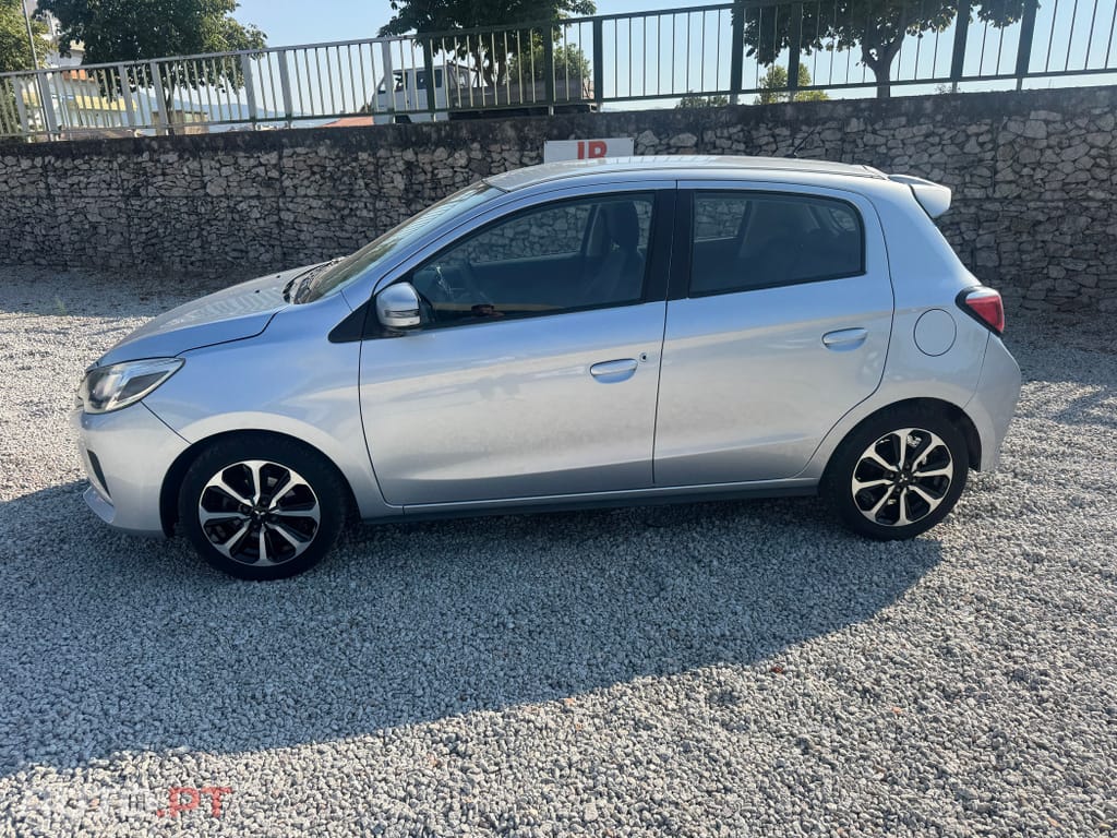 Mitsubishi Space Star 1.2 Intense CVT