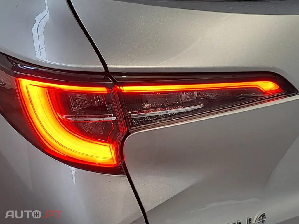 Toyota Corolla Touring Sports 1.8 Hybrid Comfort