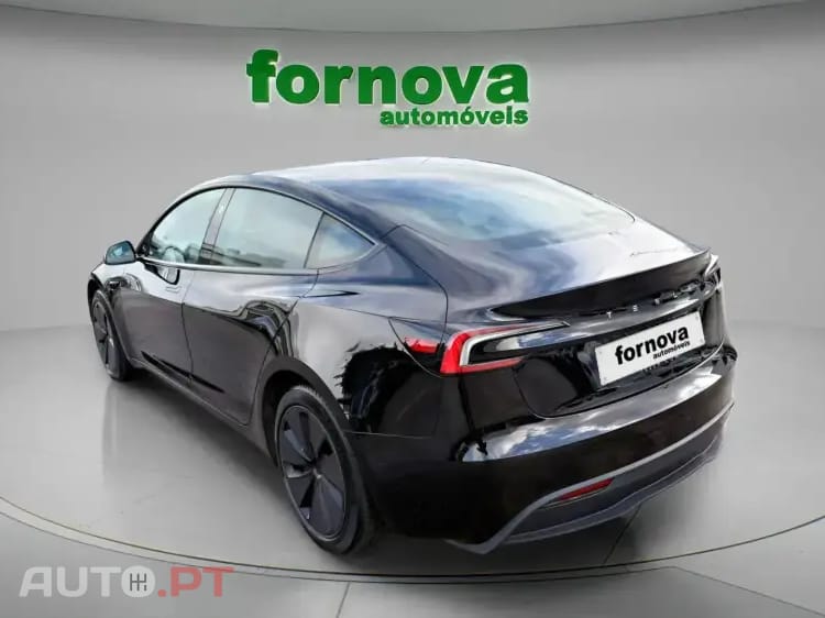 Tesla Model 3 Tração Traseira Premium