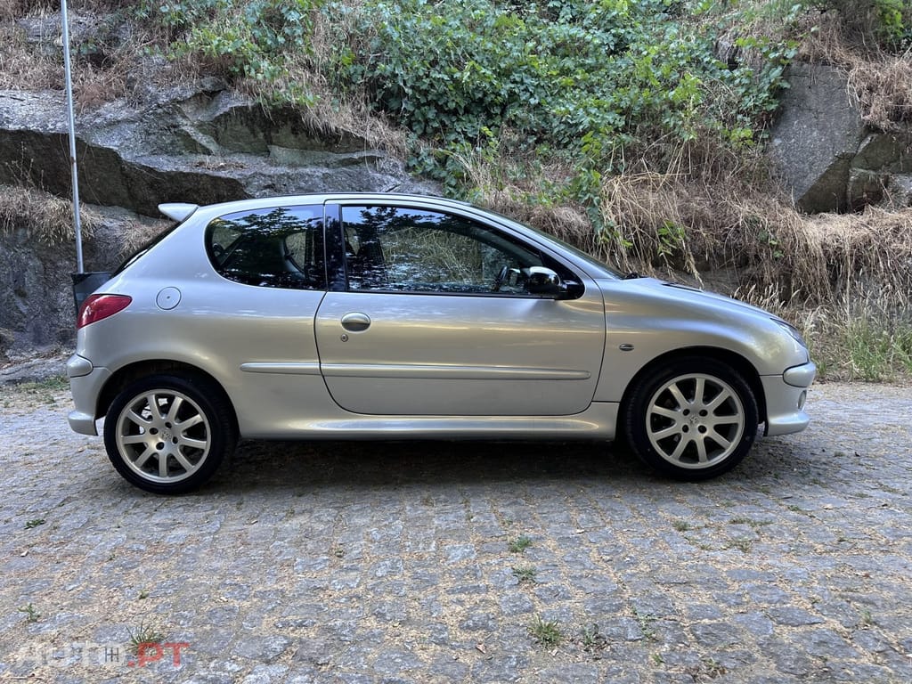 Peugeot 206 1.6 HDi XS