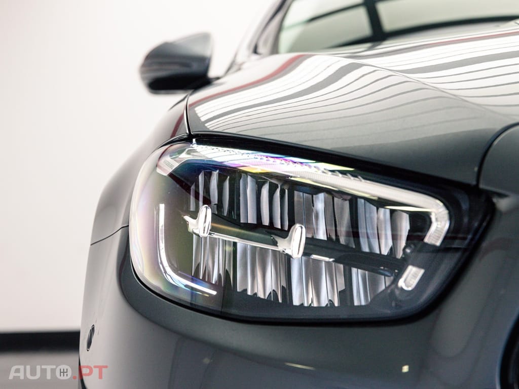 Mercedes-Benz E 300 De AMG Line