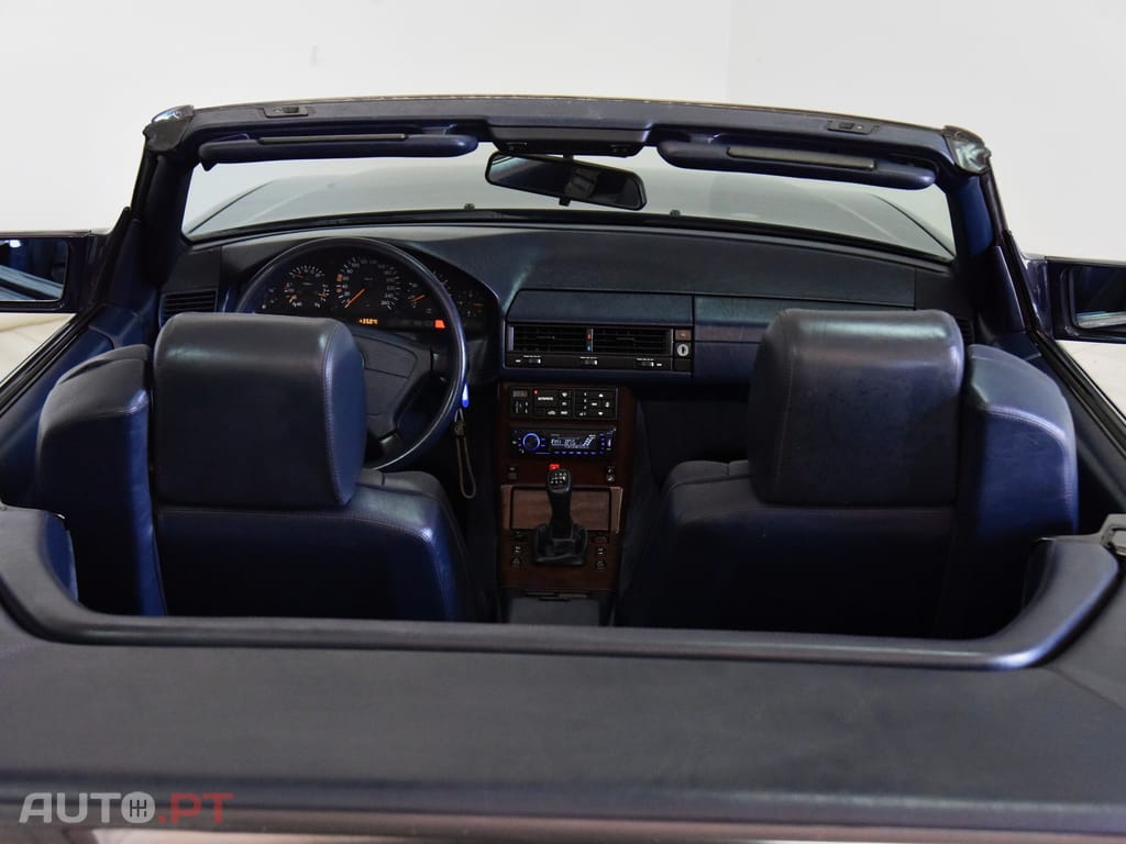Mercedes-Benz SL 280 R129