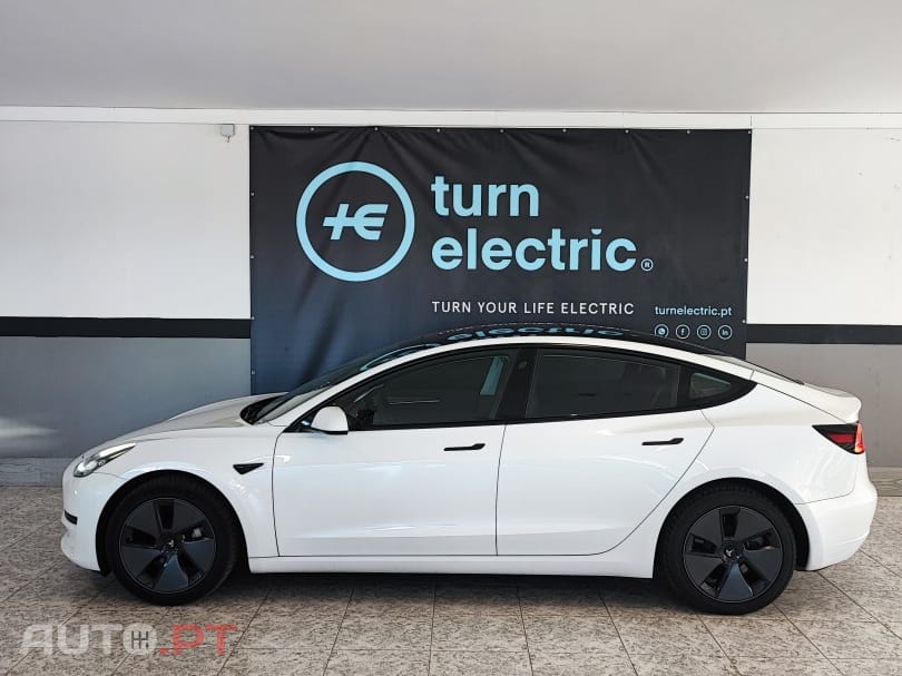 Tesla Model 3 Tração Traseira