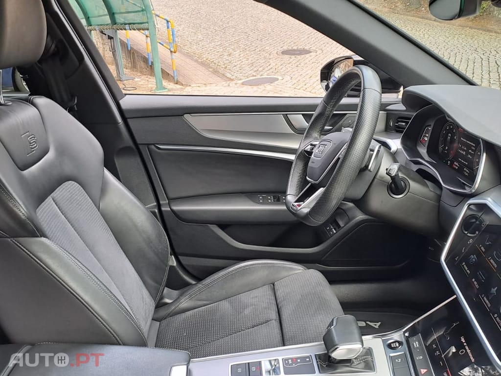 Audi A6 Avant TFSIe Quattro S line S Tronic