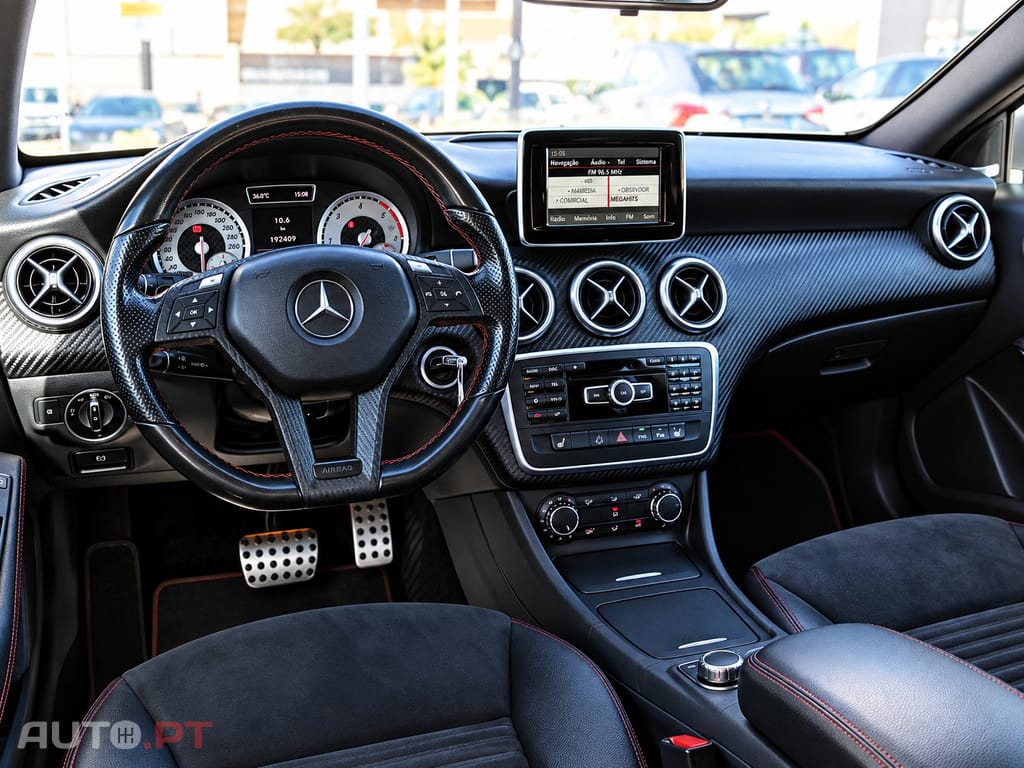 Mercedes-Benz A 200 AMG LINE