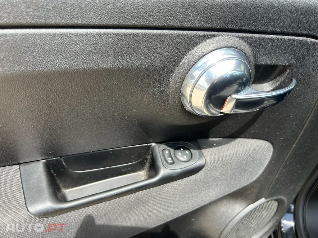 Abarth 595C 1.4 T-Jet Pista