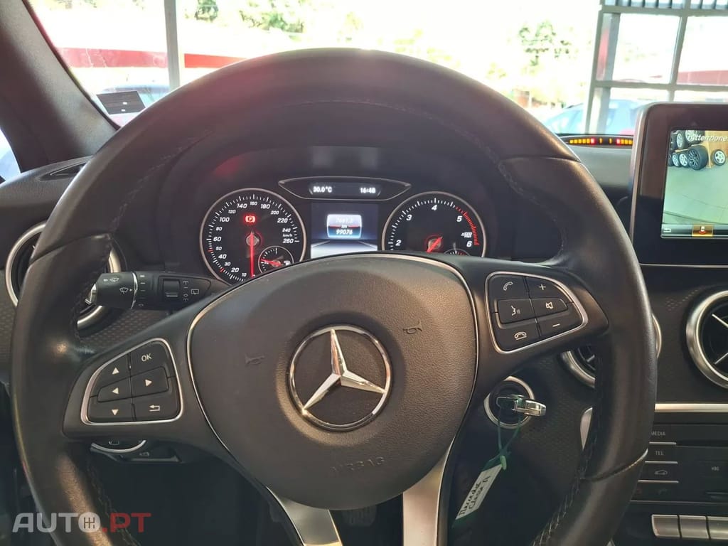 Mercedes-Benz A 180 d Urban
