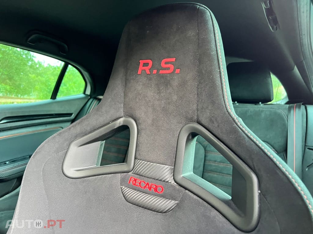 Renault Mégane 1.8 TCe R.S. Trophy EDC