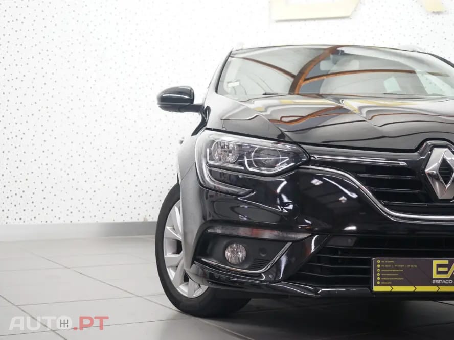Renault Mégane Sport Tourer 1.5 Blue dCi Intens EDC