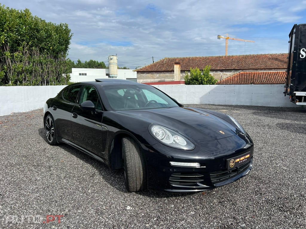Porsche Panamera S e-Hybrid