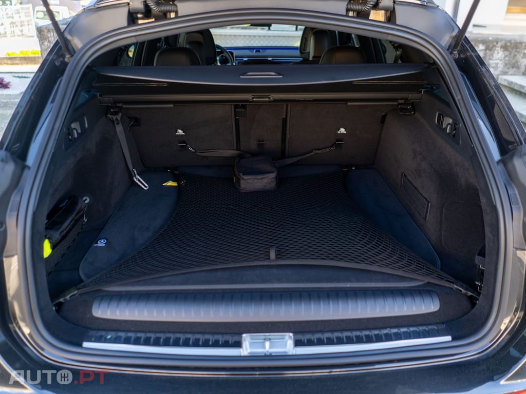 Mercedes-Benz E 300 e Station