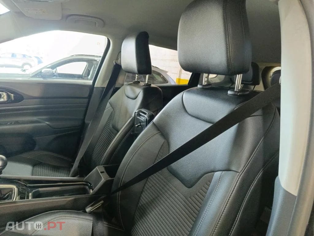 Jeep Compass 1.3 T Limited