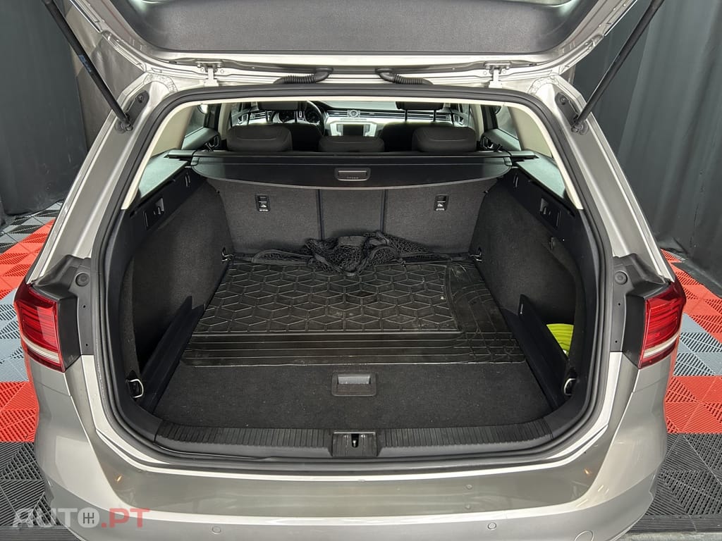 Volkswagen Passat Variant 1.6 TDI Confortline DSG