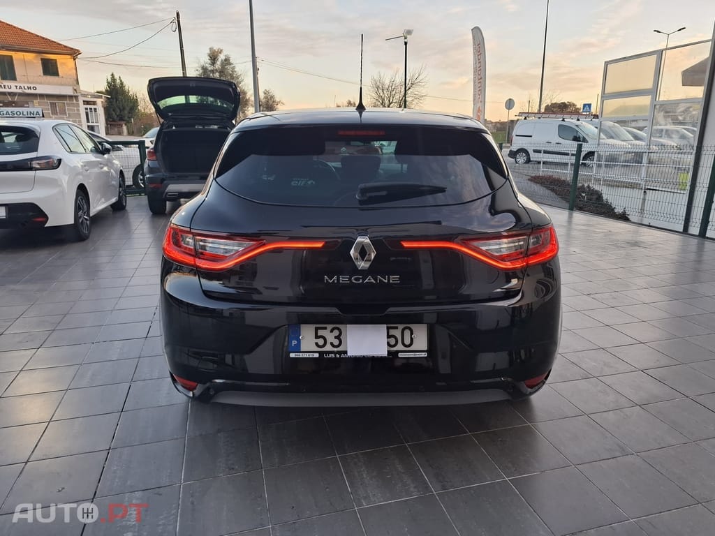 Renault Mégane 1.3 TCe Limited J17