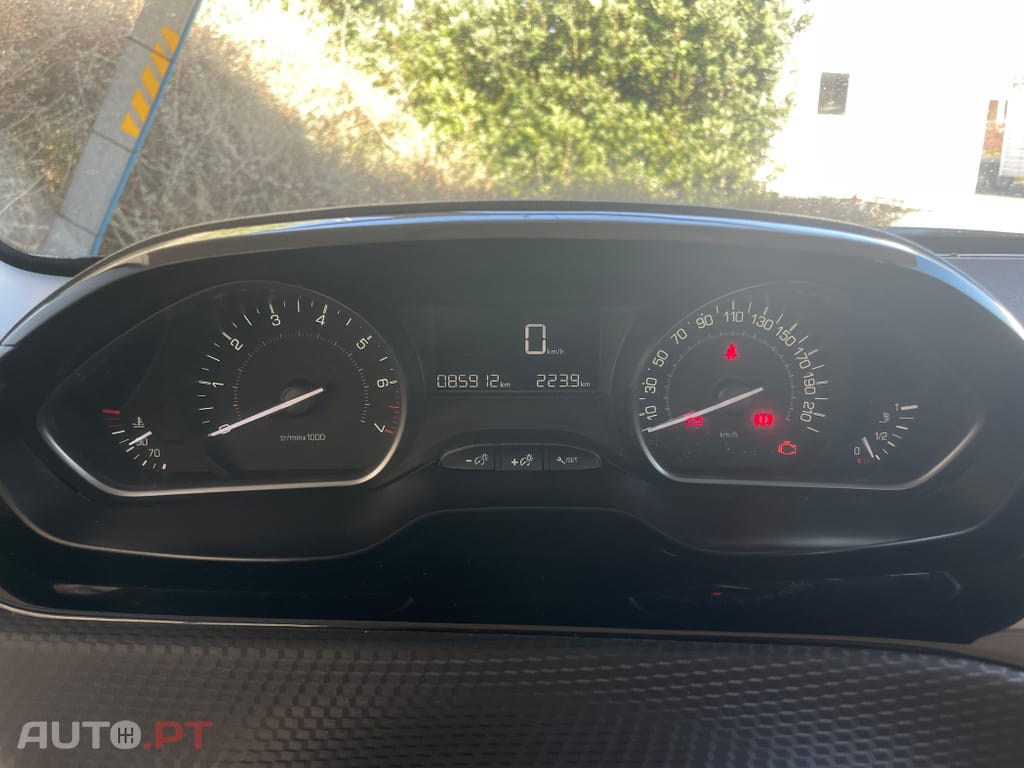 Peugeot 208 1.2 PureTech Allure