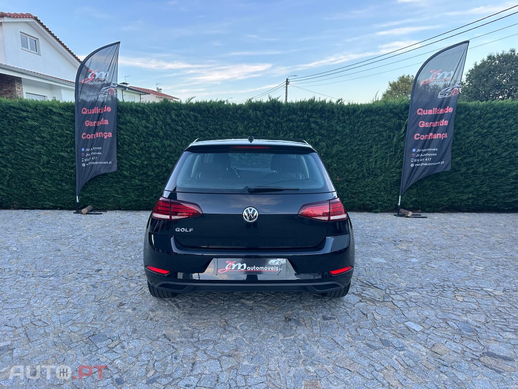 Volkswagen Golf 1.6 TDI Confortline