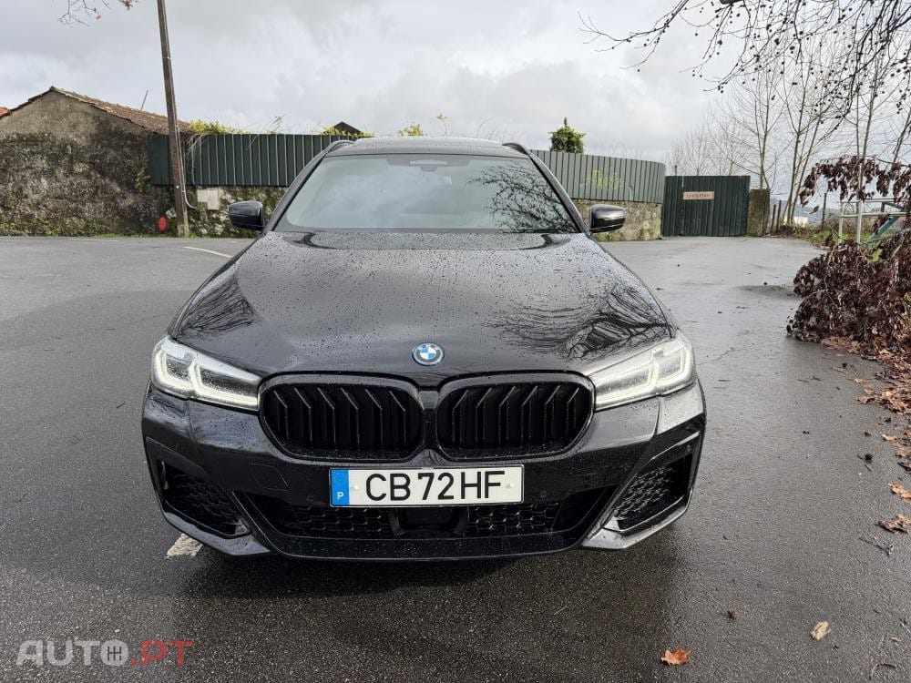 BMW 530 e Pack Desportivo M