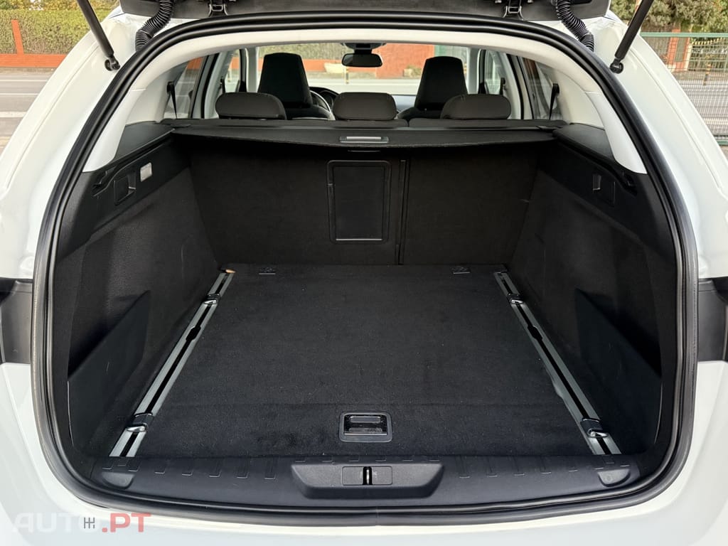 Peugeot 308 SW 1.5 BlueHDi Allure