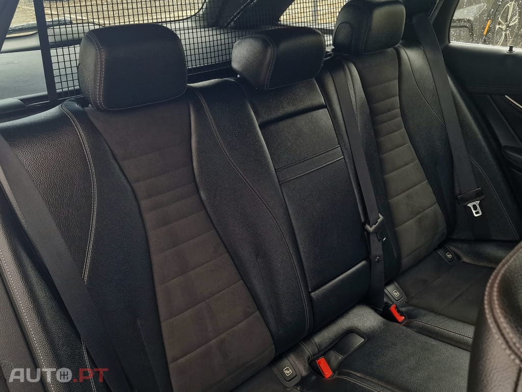 Mercedes-Benz E 300 DE 9G-TRONIC AMG LINE