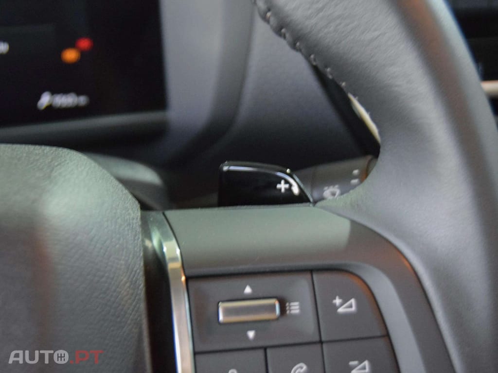 Citroen C4 1.2 Hybrid Plus e-DSC6