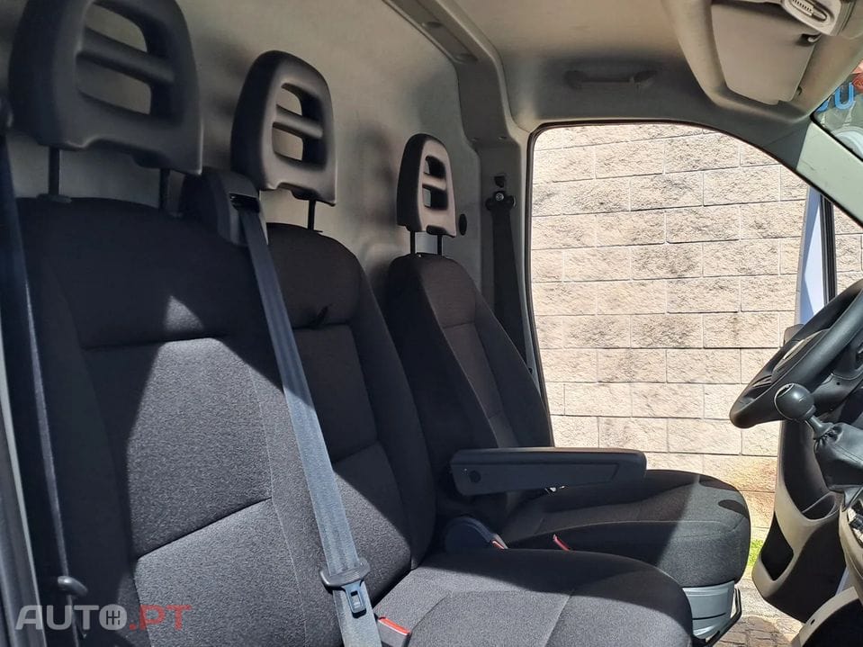 Fiat Ducato DUCATO Maxi 35 XLH3 (17m3) 2.2 Multijet 180cv