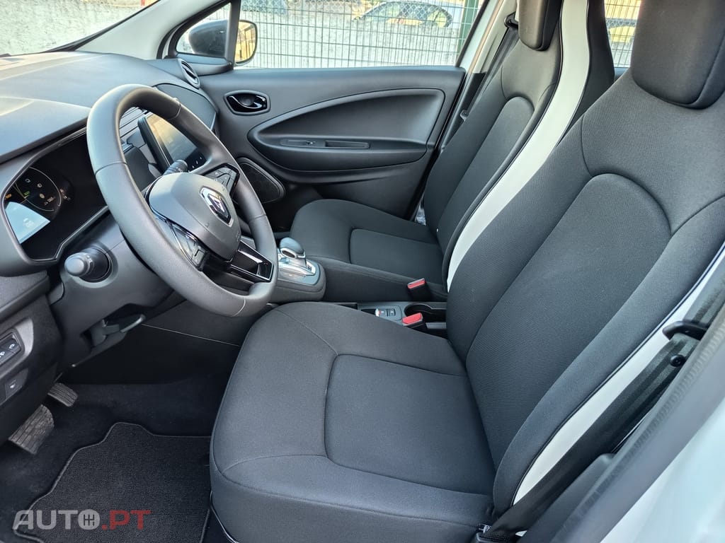Renault Zoe (c/ Bateria) EV 50 110hp Equilibre