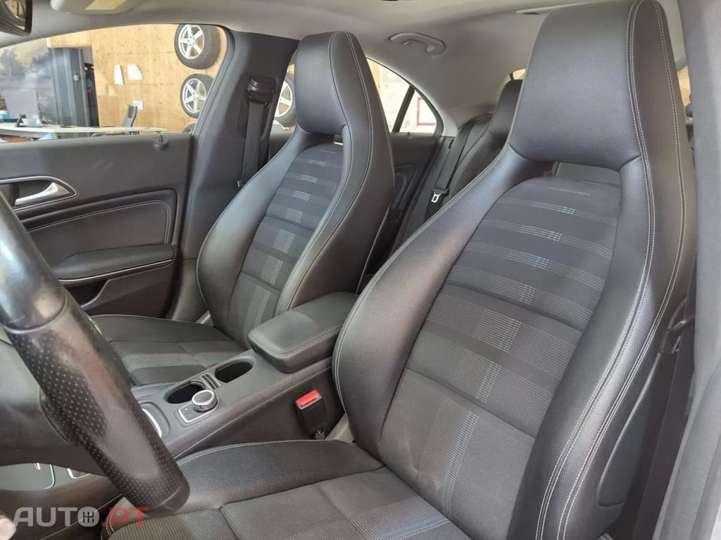 Mercedes-Benz CLA 180 d Urban