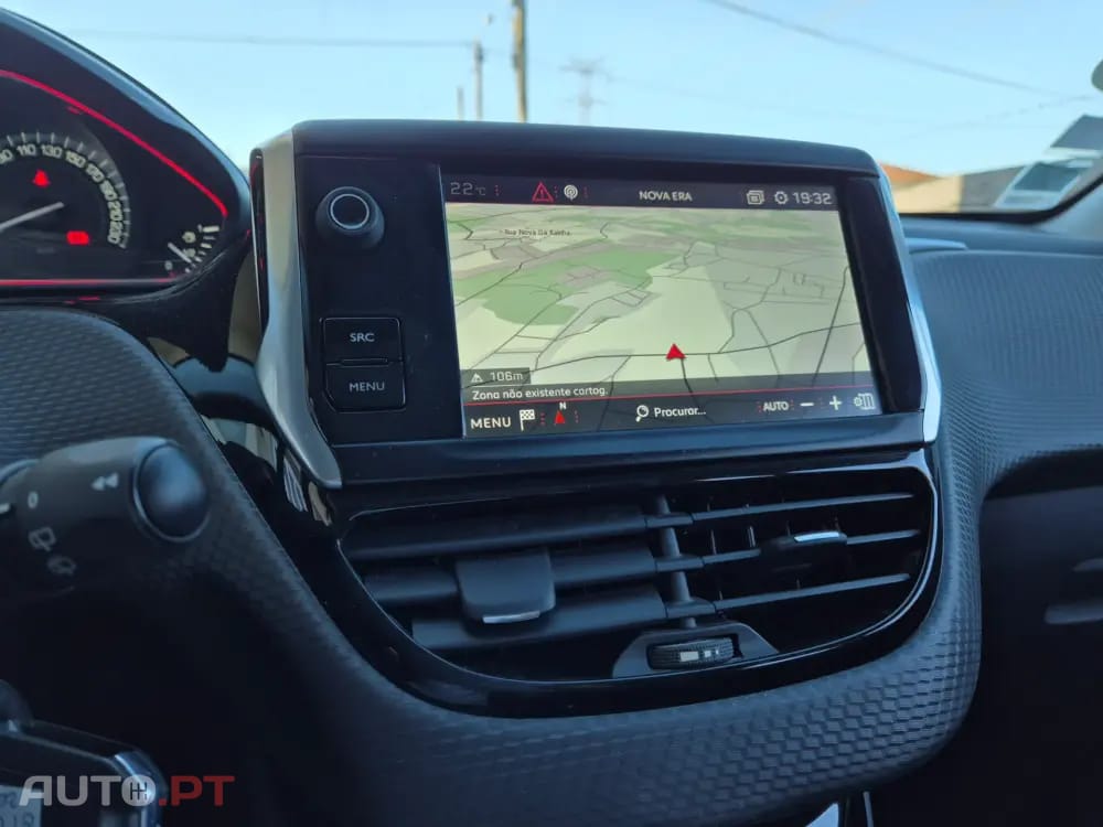 Peugeot 2008 1.6 BlueHDi GT Line