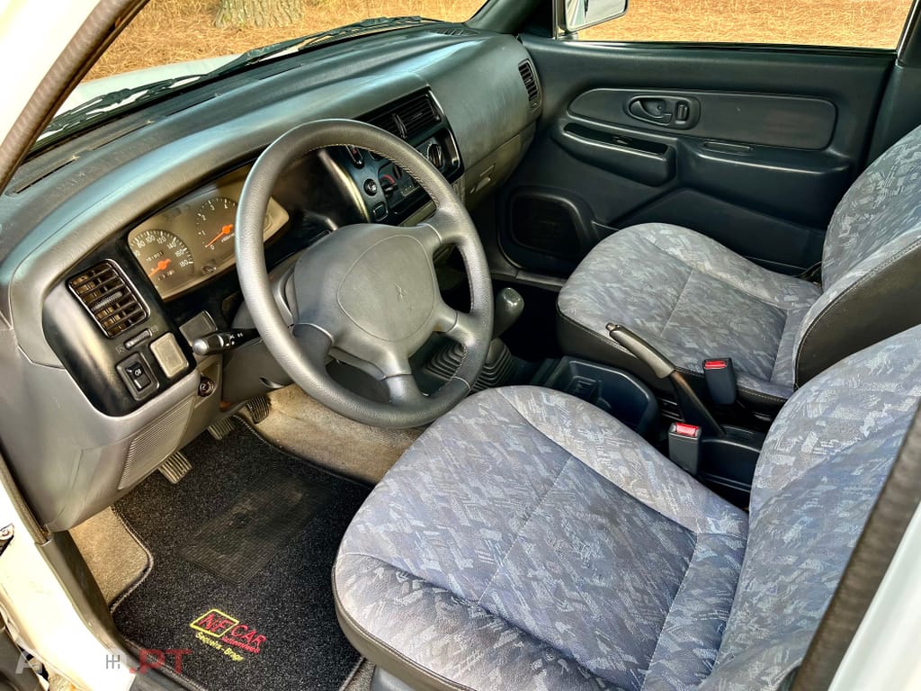 Mitsubishi L200 2.5 TD