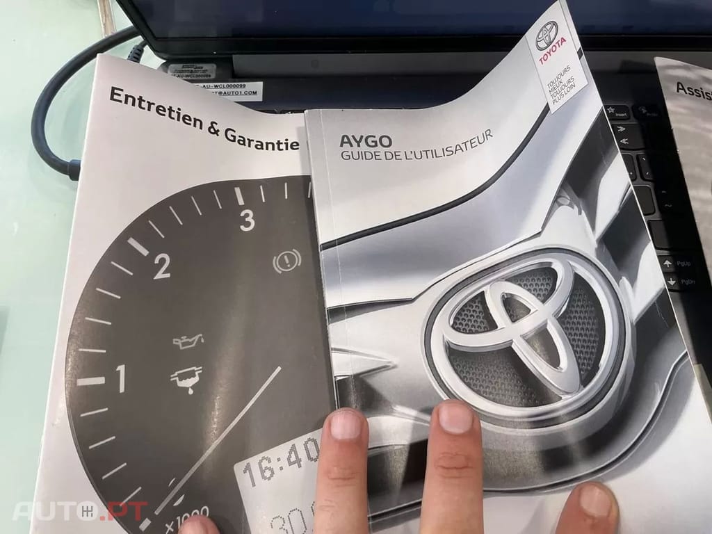 Toyota Aygo 1.0 — fotografia 14