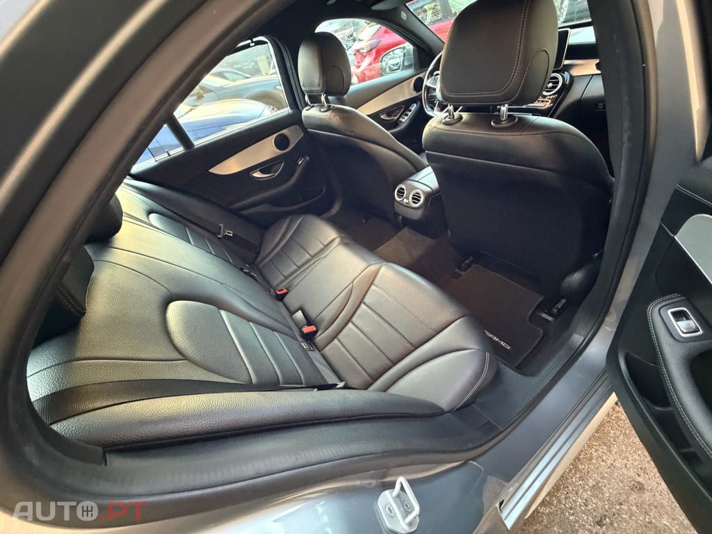 Mercedes-Benz C 300 h AMG Line