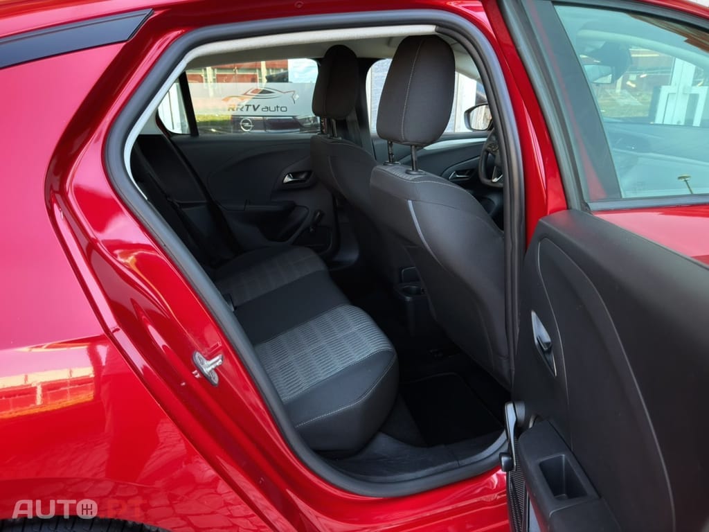 Opel Corsa 1.2 Business Edition — fotografia 8