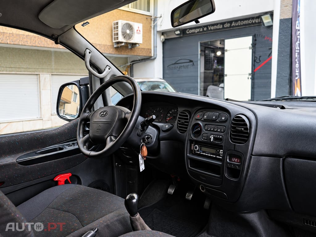 Hyundai H-1 9Lugares