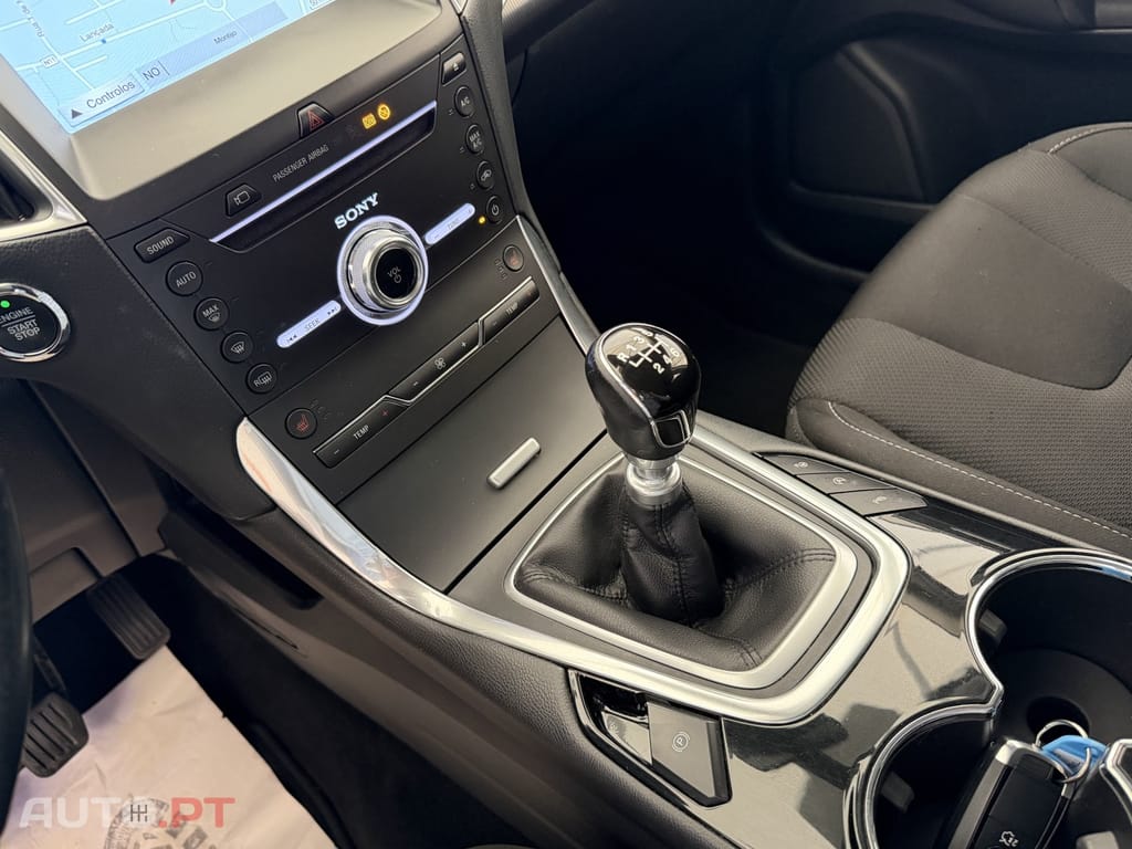 Ford S-Max 2.0 TDCi Titanium