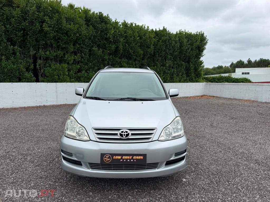 Toyota Avensis Verso 2.0 D-4D