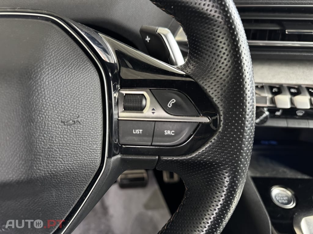 Peugeot 3008 1.6 Hybrid4 GT Pack e-EAT8