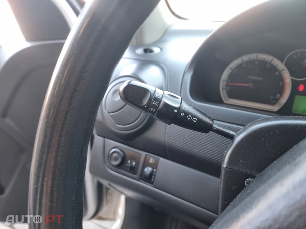 Chevrolet Aveo 1.2 L