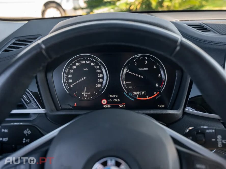 BMW X2 16 d sDrive Auto GoldPlay