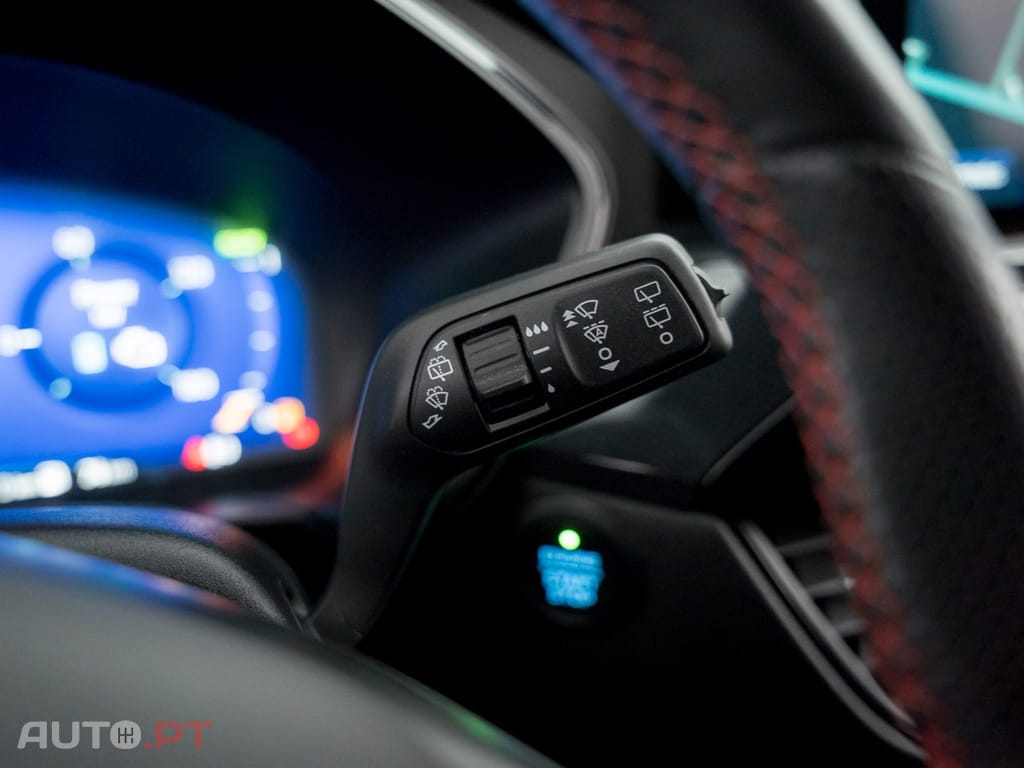 Ford Kuga 2.5 PHEV ST-Line X