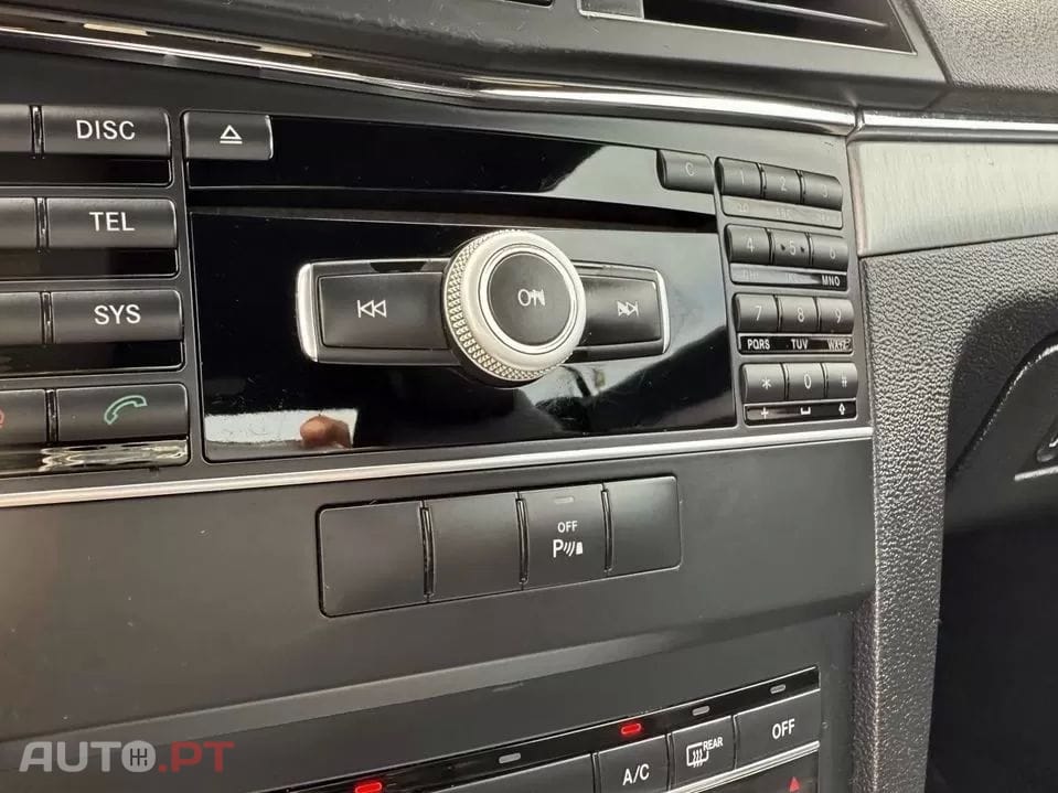 Mercedes-Benz E 250 CDi Avantgarde BlueEfficiency