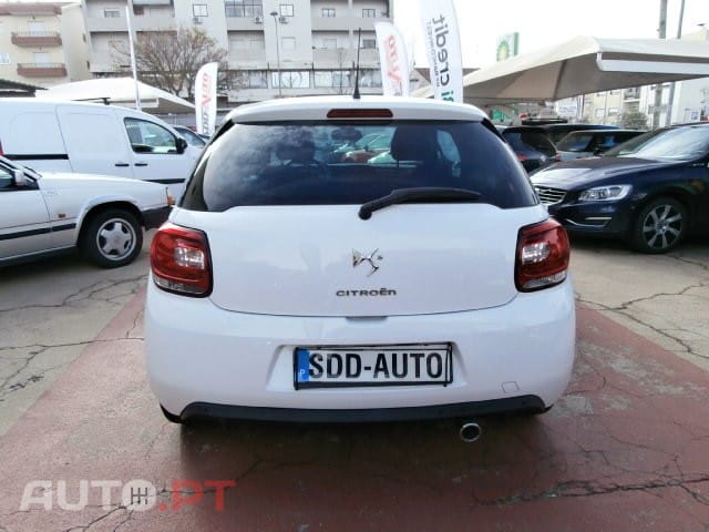 Citroen DS3 1.6 e-HDi So Chic 95g