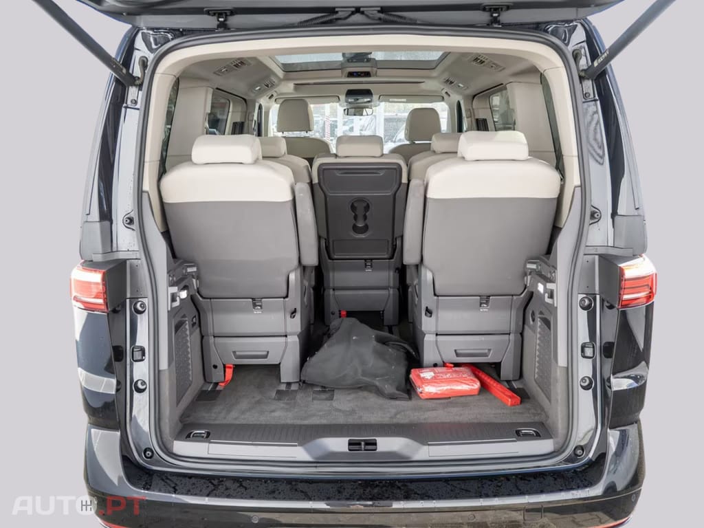 Volkswagen Multivan 1.4 TSI eHybrid Life I.V.A DEDUTIVEL
