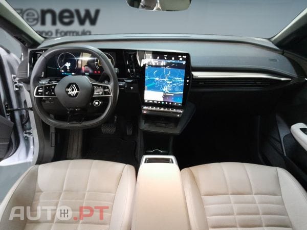 Renault Mégane 100% ELÉTRICO ICONIC 220CV AUTONOMIA CONFORT CA22