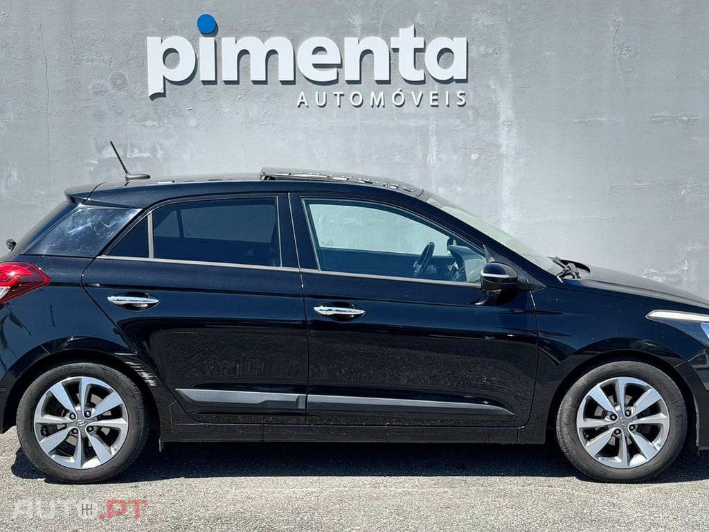 Hyundai i20 1.4 Comfort+Pack Look+JLL16 AT