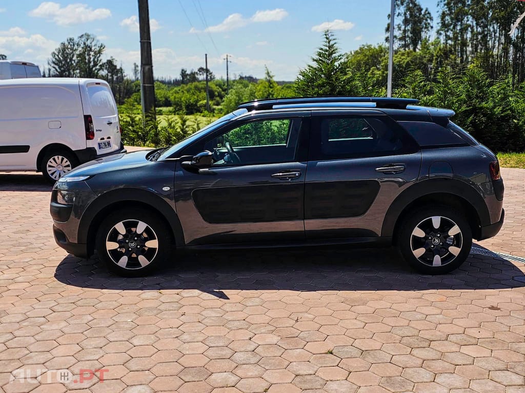 Citroen C4 Cactus 1.6 BlueHDi Shine Ed.Moonlight