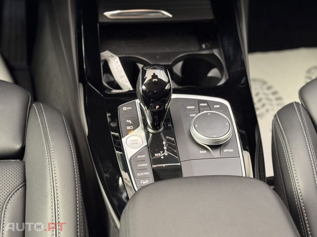 BMW X3 xDrive 30e I.V.A DEDUTÍVEL 