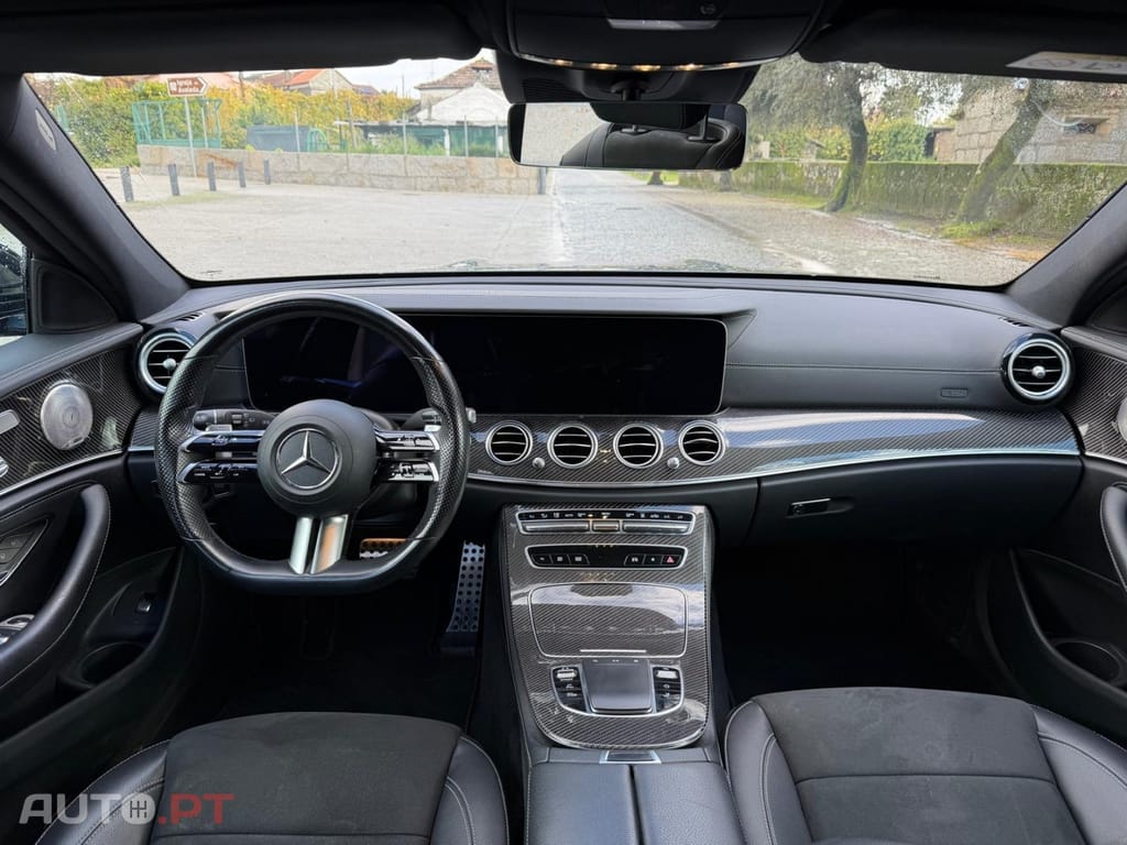 Mercedes-Benz E 300 de 4Matic T 9G-TRONIC AMG Line